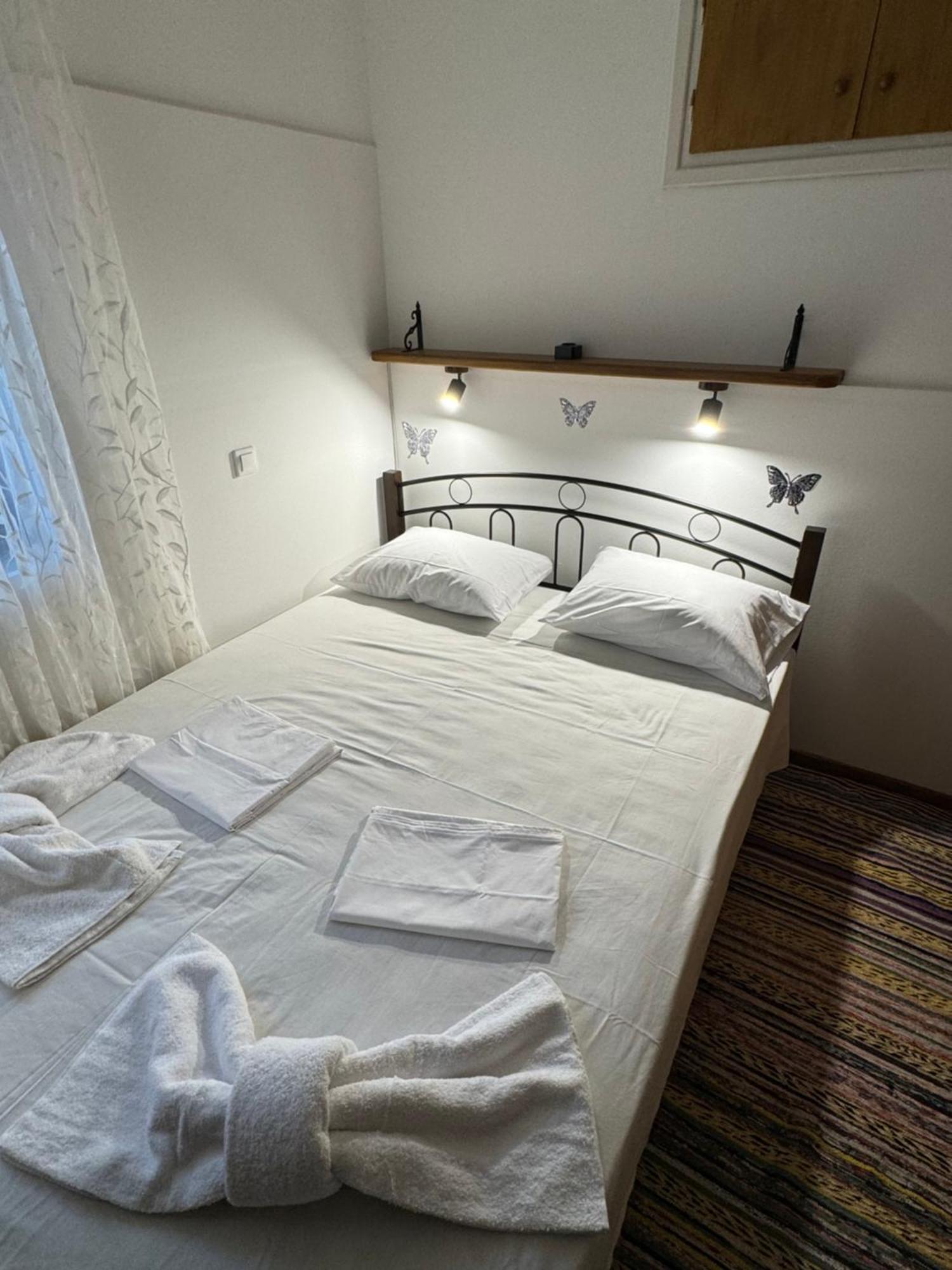 Miltiadis Apartments Kokkári Eksteriør bilde